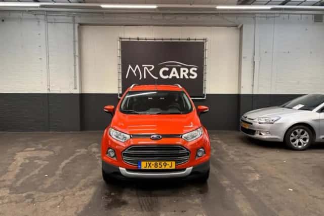 Ford EcoSport (2016) thumbnail 1