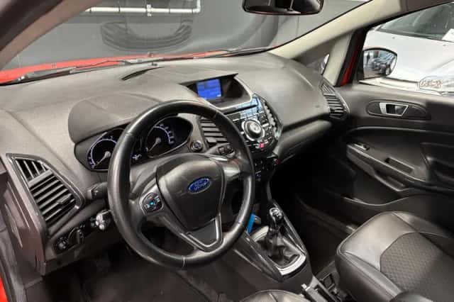 Ford EcoSport (2016) thumbnail 12