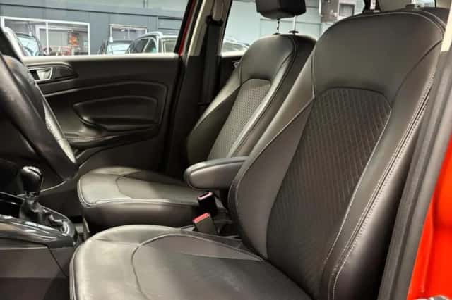 Ford EcoSport (2016) thumbnail 14
