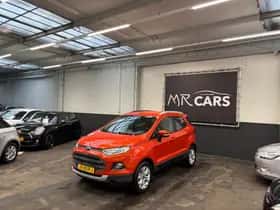 Ford EcoSport (2016) thumbnail 5