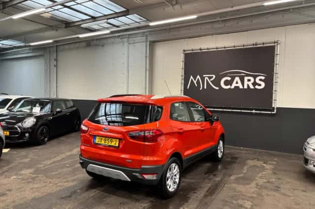 Ford EcoSport (2016) thumbnail 8