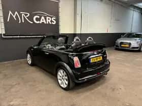 MINI Cabrio (2004) thumbnail 10
