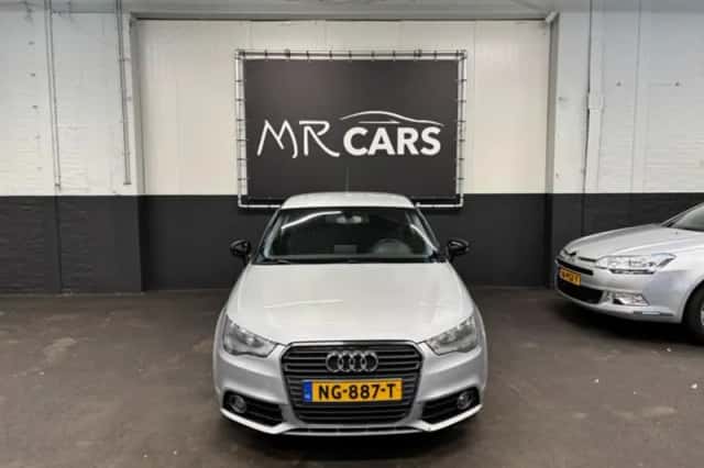 Audi A1 (2011) thumbnail 1