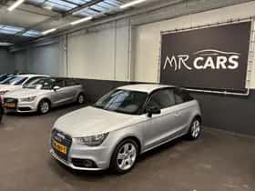 Audi A1 (2011) thumbnail 3