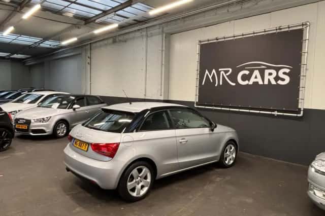 Audi A1 (2011) thumbnail 10