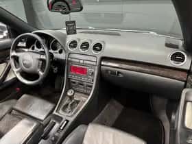 Audi A4 (2004) thumbnail 16