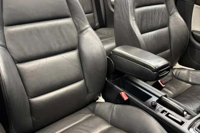 Audi A4 (2004) thumbnail 21