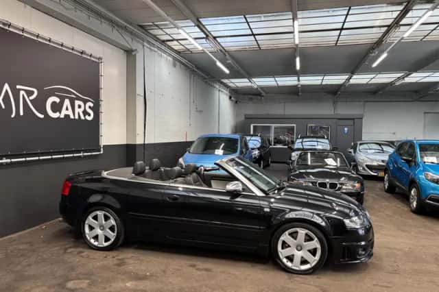 Audi A4 (2004) thumbnail 4