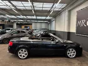 Audi A4 (2004) thumbnail 7