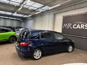 Mazda 5 (2011) thumbnail 8
