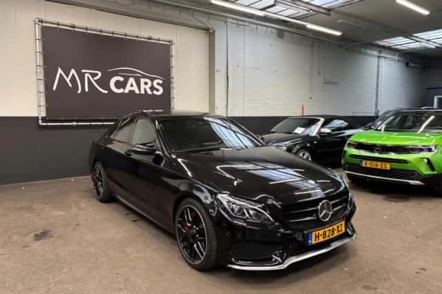 Mercedes-Benz C-Klasse (2015) thumbnail 3