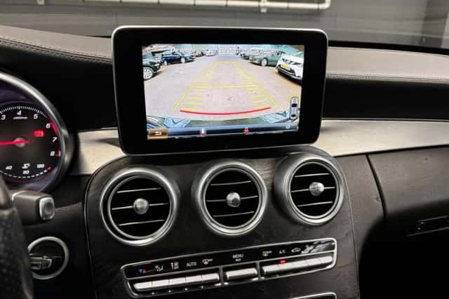 Mercedes-Benz C-Klasse (2015) thumbnail 21