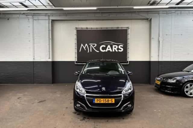 Peugeot 208 (2017) thumbnail 1