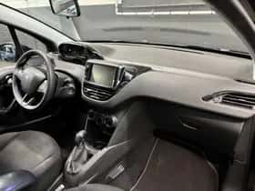 Peugeot 208 (2017) thumbnail 13