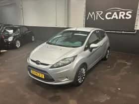 Ford Fiesta (2009) thumbnail 5