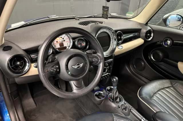 MINI Mini (2014) thumbnail 11