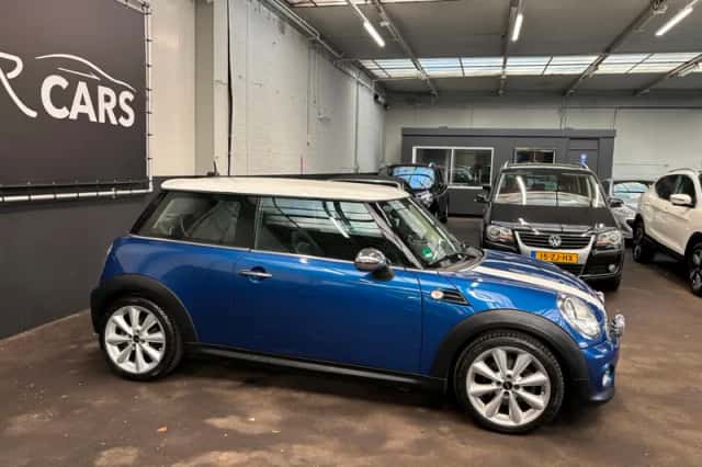 MINI Mini (2014) thumbnail 4