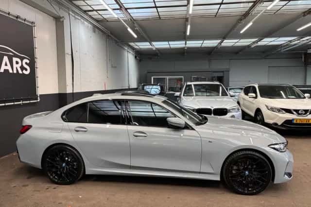 BMW 3-Serie (2024) thumbnail 3