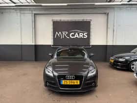 Audi TT (2011) thumbnail 2