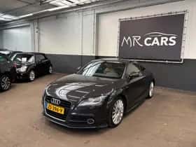 Audi TT (2011) thumbnail 4