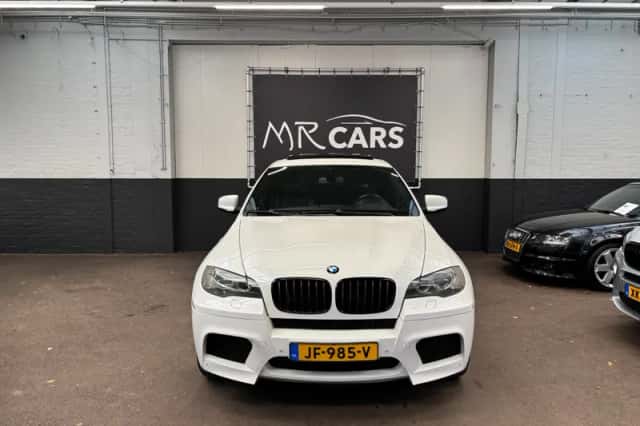 BMW X6 (2009) thumbnail 2