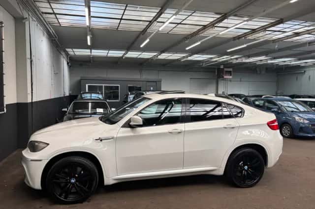 BMW X6 (2009) thumbnail 11