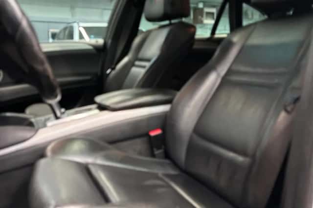 BMW X6 (2009) thumbnail 12
