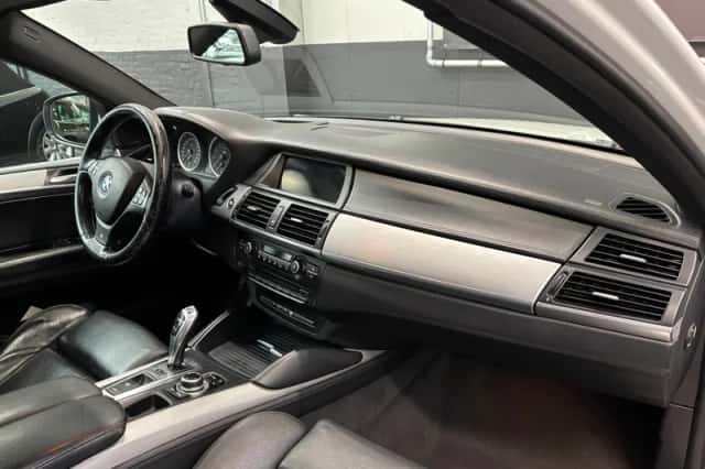 BMW X6 (2009) thumbnail 16