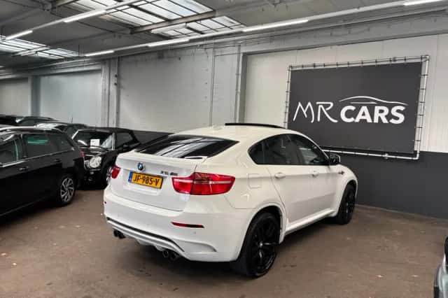 BMW X6 (2009) thumbnail 8