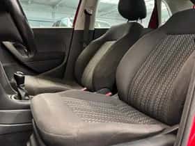 Volkswagen Polo (2014) thumbnail 13