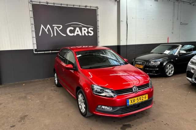 Volkswagen Polo (2014) thumbnail 3