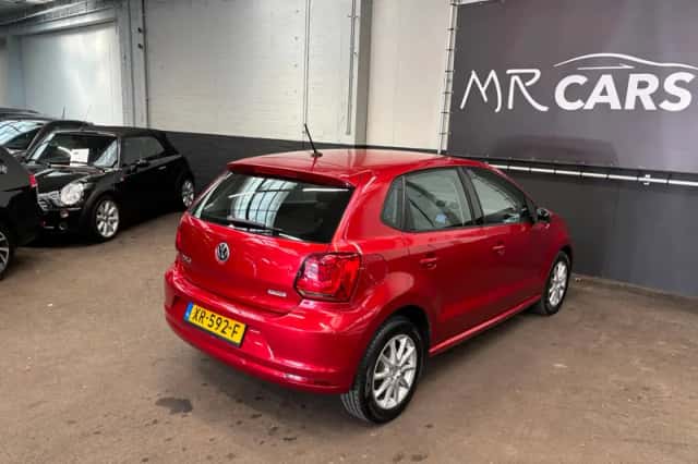 Volkswagen Polo (2014) thumbnail 9