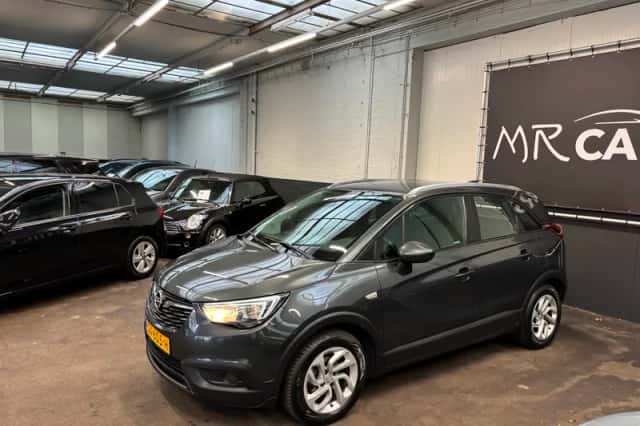 Opel Crossland X (2018) thumbnail 4