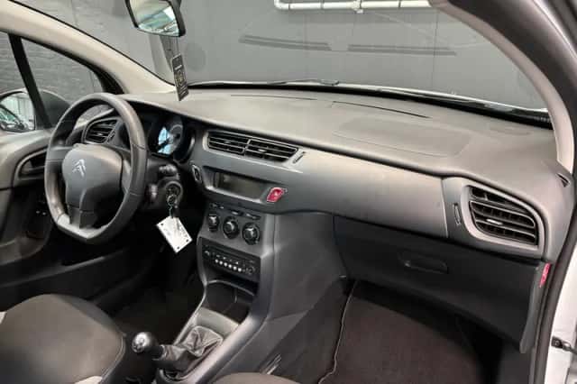 Citroën C3 (2016) thumbnail 15