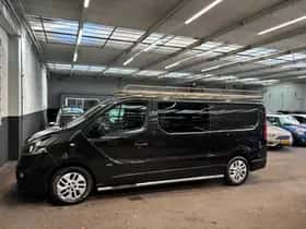 Opel Vivaro (2015) thumbnail 11
