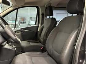 Opel Vivaro (2015) thumbnail 14