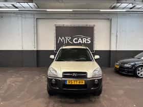 Hyundai Tucson (2007) thumbnail 2
