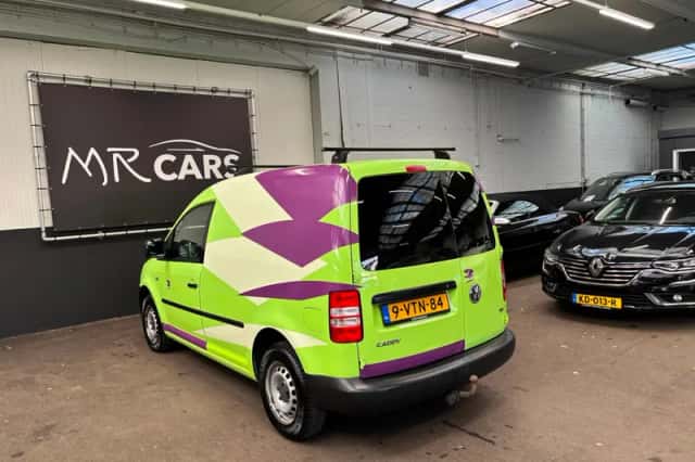 Volkswagen Caddy (2012) thumbnail 11
