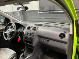 Volkswagen Caddy (2012) thumbnail 14