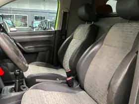 Volkswagen Caddy (2012) thumbnail 16