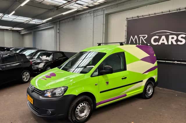 Volkswagen Caddy (2012) thumbnail 4