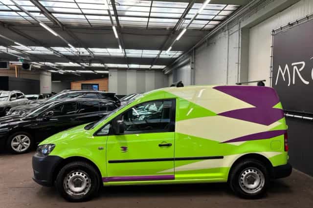 Volkswagen Caddy (2012) thumbnail 5