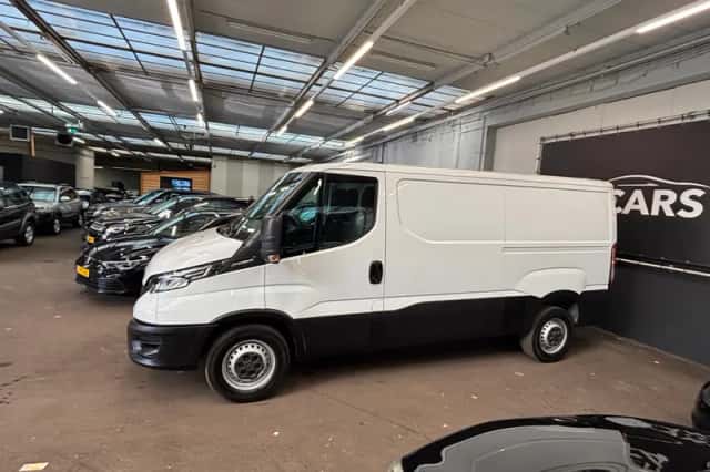Iveco Daily (2020) thumbnail 4