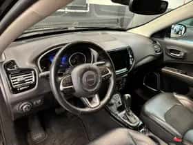 Jeep Compass (2019) thumbnail 12