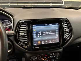 Jeep Compass (2019) thumbnail 17