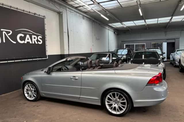 Volvo C70 (2009) thumbnail 11