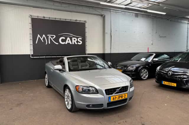 Volvo C70 (2009) thumbnail 4