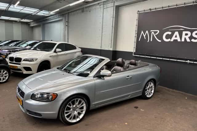 Volvo C70 (2009) thumbnail 6