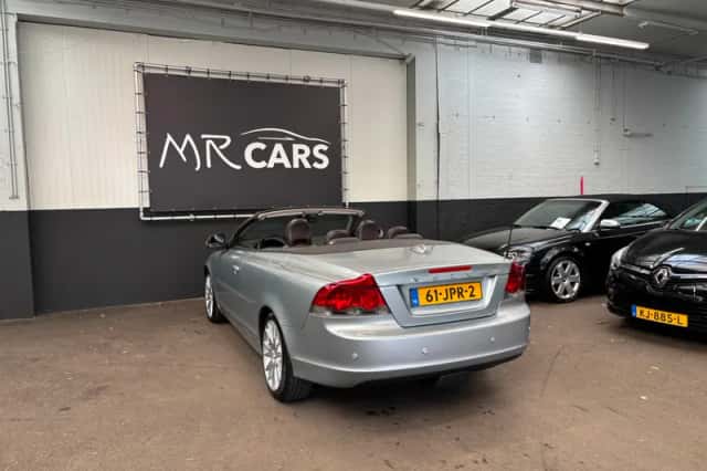Volvo C70 (2009) thumbnail 10