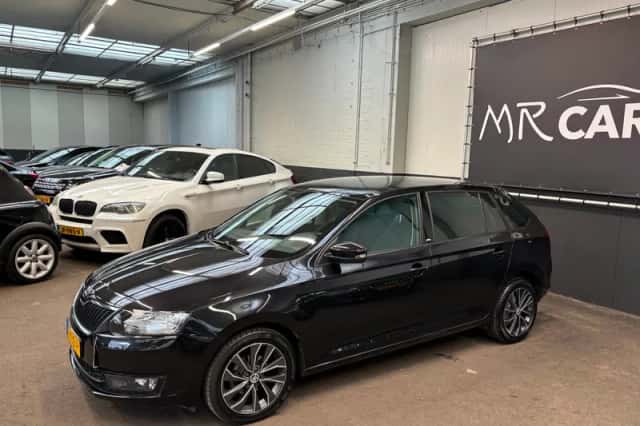 Škoda Rapid (2015) thumbnail 6